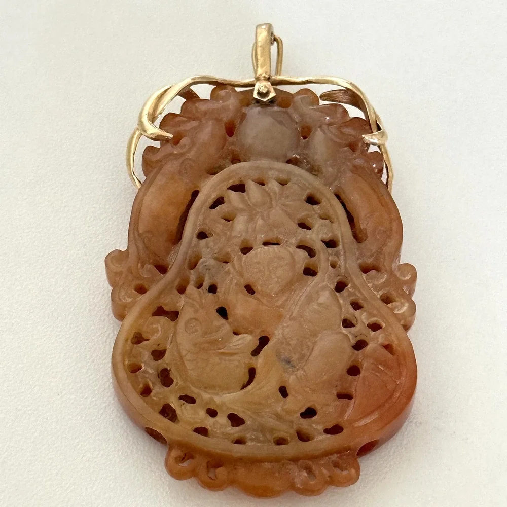 Vintage 14K Yellow Gold Red Orange Carved Jade Chinese Dragon Large Pendant